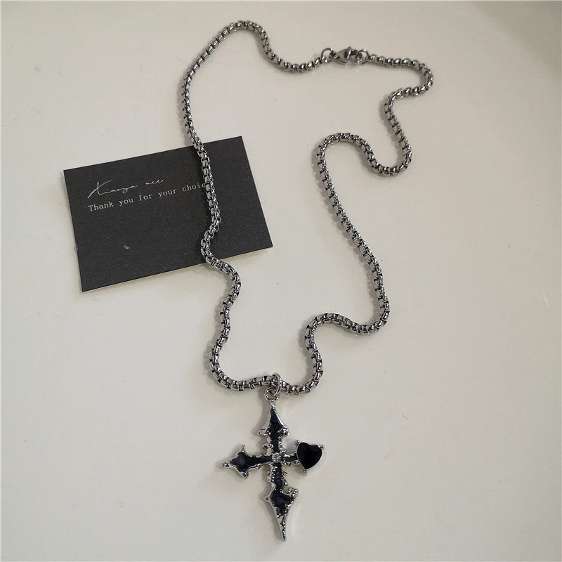 Punk Rock Black Heart Cross Pendant Chain Necklace for Men Women Cool Hip Hop Street Vintage 90S Y2K Grunge Goth Accessories